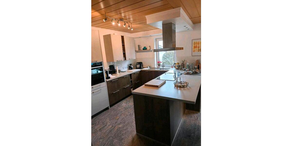 Einfamilienhaus Kirchberg im Wald - 7 Zimmer, 210 m&sup2;, 585.000&euro; | Angebot:25932858