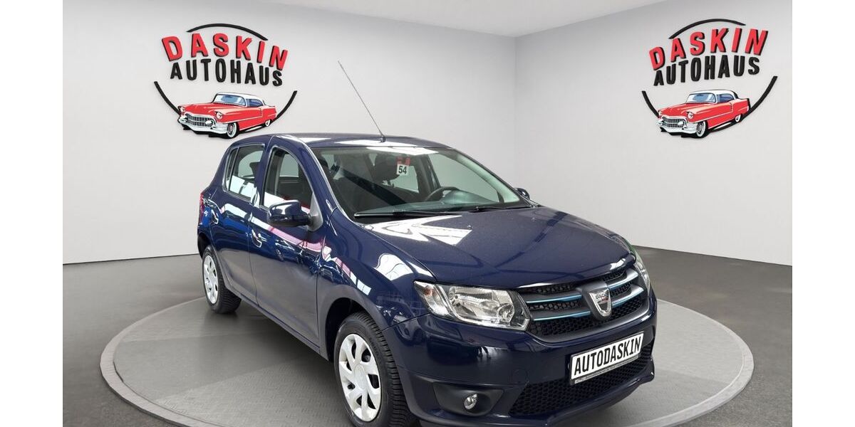 Dacia Sandero 95.000 km 5.950 &euro; Köln 50827