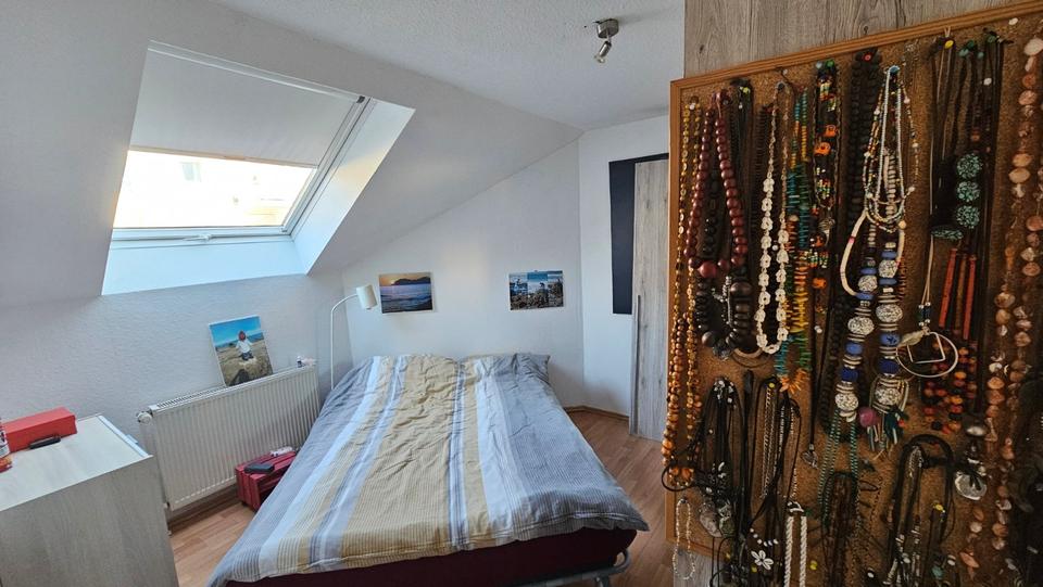 Etagenwohnung Siegen Weidenau - 4 Zimmer, 92 m&sup2;, 850&euro; | Angebot:25352309