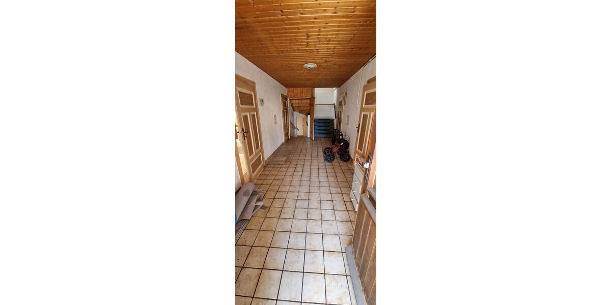 Einfamilienhaus Leutersdorf - 6 Zimmer, 120 m&sup2;, 70.000&euro; | Angebot:26261214