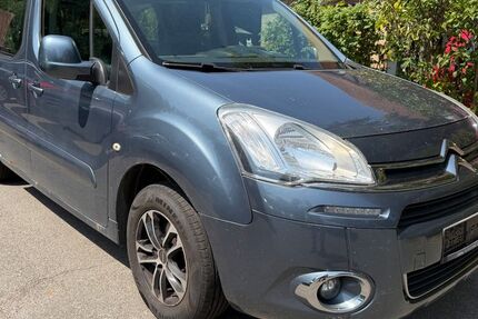 Citroen Berlingo 157.000 km 3.000 &euro; Tübingen 72074