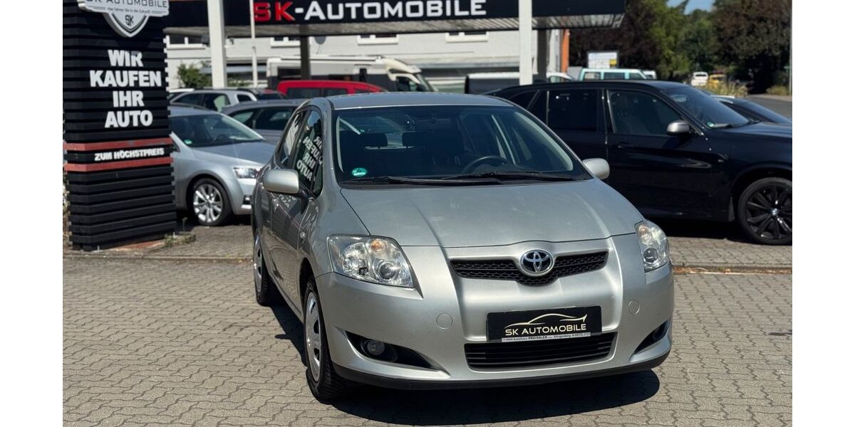Toyota Auris 178.000 km 2.990 &euro; Erlenbach am Main 63906