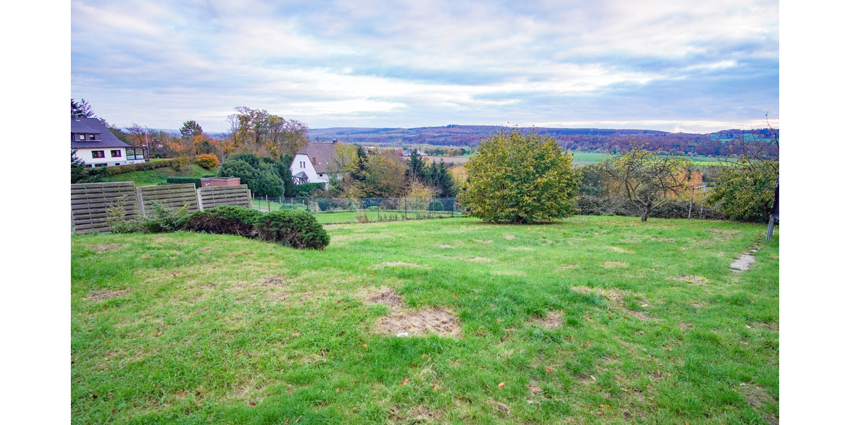 Ihr Zuhause, Ihr Panorama – Wohnen mit traumhafter Aussicht - Einfamilienhaus Porta Westfalica | Angebot:13564854