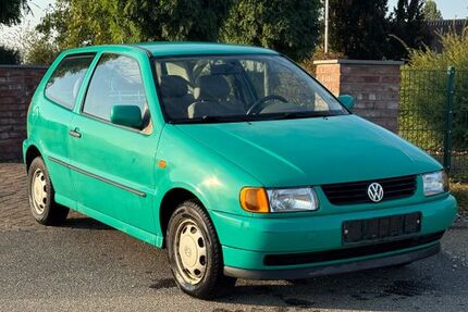 VW Polo 117.934 km 999 &euro; Rees 46459