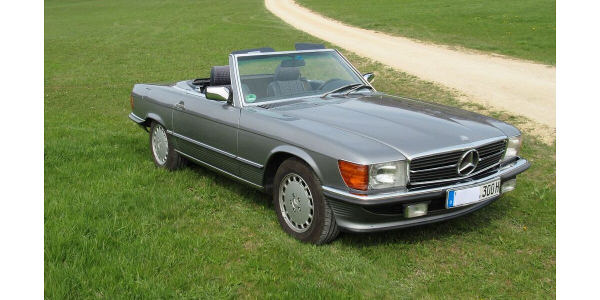 Mercedes-Benz SL 300 117.500 km 46.900 &euro; Bad Boll 73087