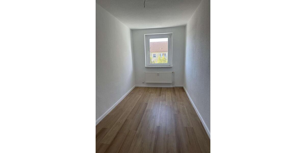 Etagenwohnung Ziesar - 4 Zimmer, 73 m&sup2;, 530&euro; | Angebot:23147724