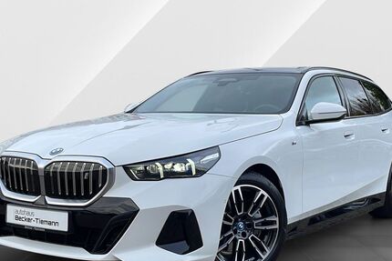 BMW i5 29.387 km 57.902 &euro; Stadthagen 31655