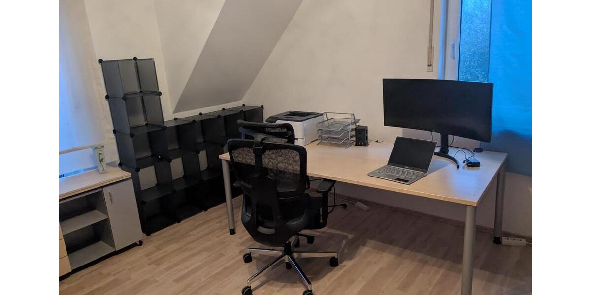 Studentenzimmer ab sofort 1 zimmer