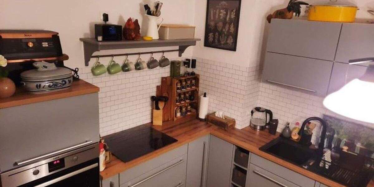 Kl. Haus ca. 100 qm, 2,5 ZKDB mit Garten u. Stellplatz, Nähe Bonn, Bad Honnef für 1-2 Personen 2 zimmer