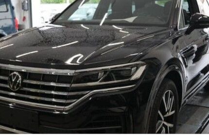 VW Touareg 40.460 km 49.920 &euro; Halle (Saale) 06110