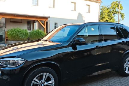 BMW X5 161.000 km 28.900 &euro; Löbau 02708