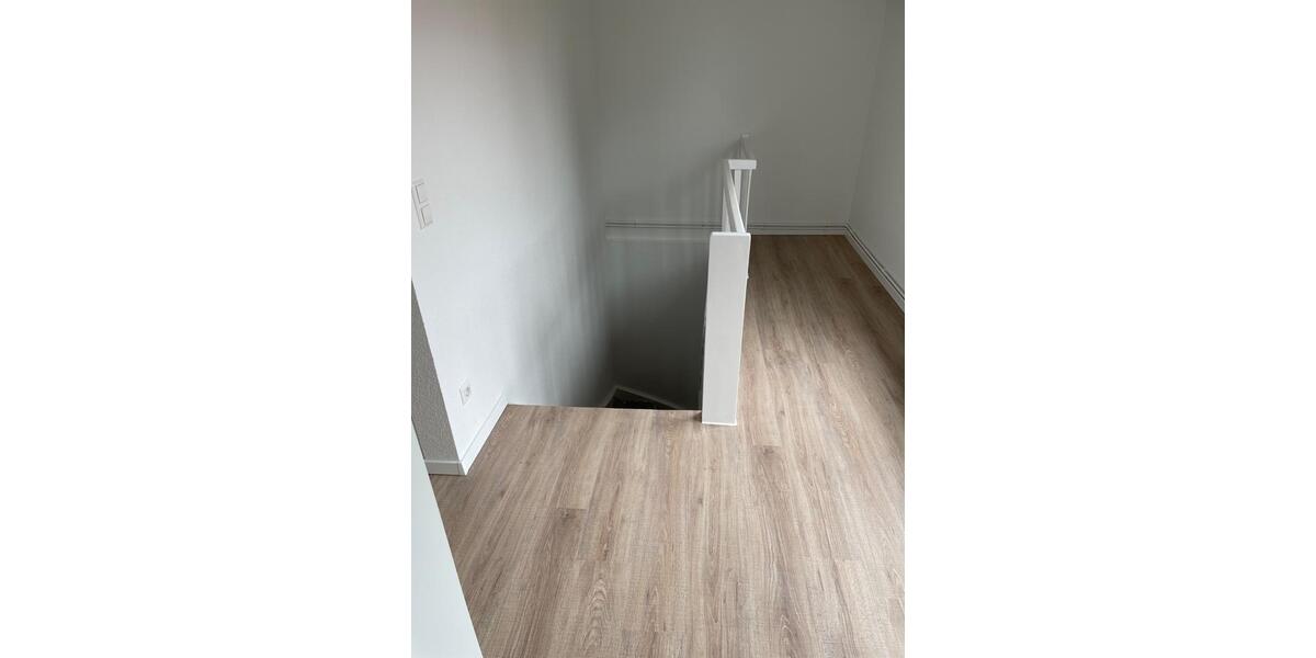 Dachgeschoßwohnung Haselünne - 3 Zimmer, 83 m&sup2;, 700&euro; | Angebot:26003943