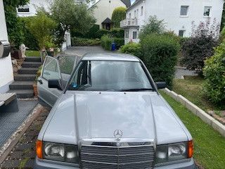 Mercedes 190