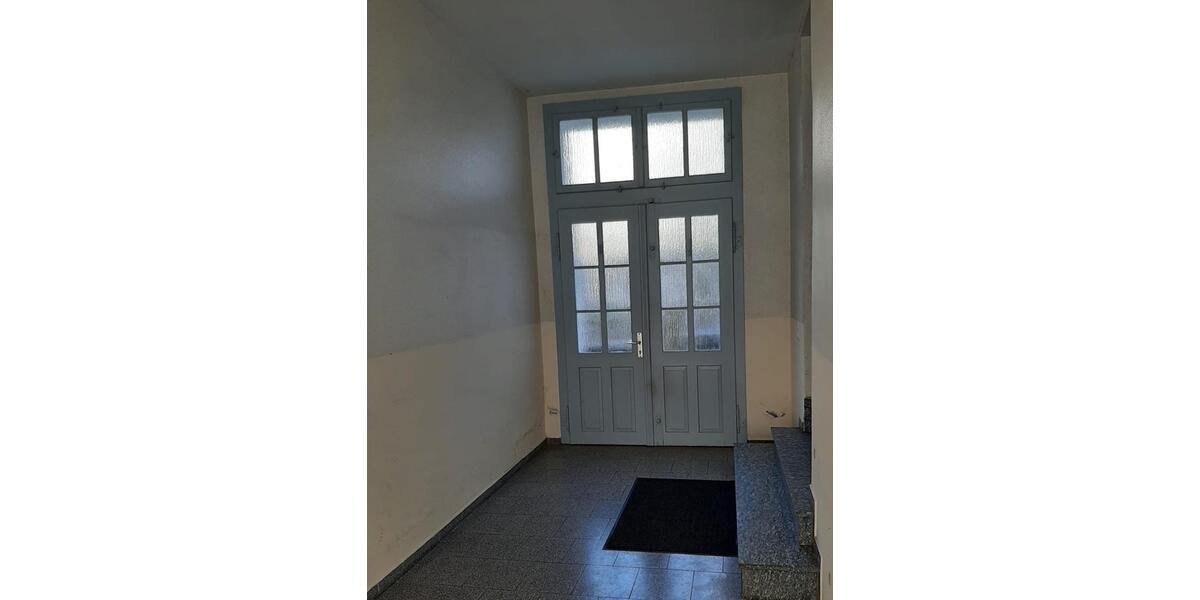 Hochparterre Gera Debschwitz - 2 Zimmer, 73 m&sup2;, 438&euro; | Angebot:26396261