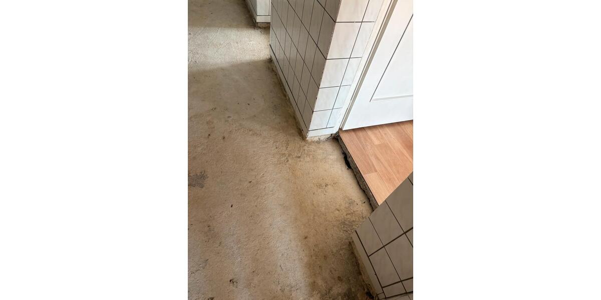 Etagenwohnung Hanau Lamboy - 3 Zimmer, 65 m&sup2;, 130.000&euro; | Angebot:27101712
