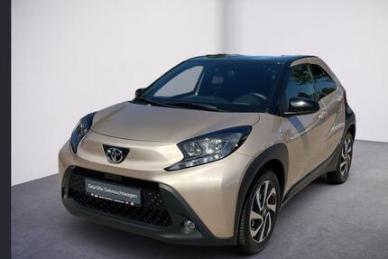 Toyota Aygo (X) 10.900 km 15.690 &euro; Kaltenkirchen 24568