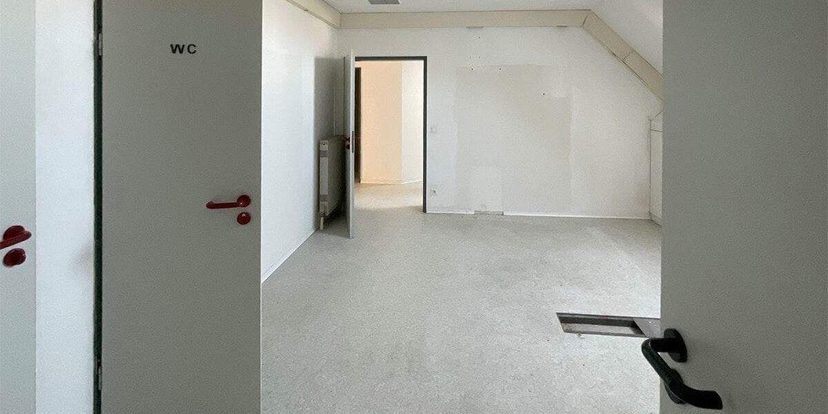 Gewerbeobjekt Bogen - 9 Zimmer, 279.000&euro; | Angebot:25770581