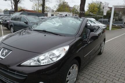 Peugeot 207 105.683 km 4.000 &euro; München 81825