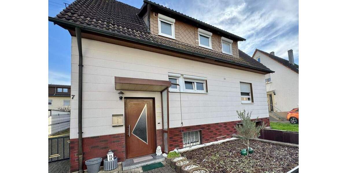 Mehrfamilienhaus, Wohnhaus Oberderdingen - 5 Zimmer, 130 m&sup2;, 395.000&euro; | Angebot:24545040