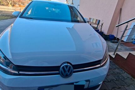 VW Golf 121.000 km 14.999 &euro; Laaber 93164