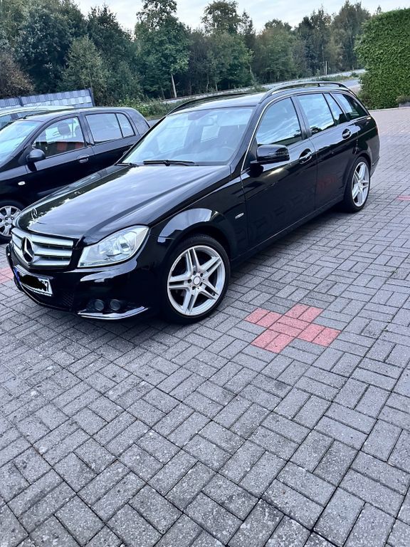 Mercedes-Benz C 180 340.000 km 4.800 € Hamburg 22045
