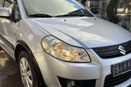 Suzuki SX4 209.000 km 2.999 &euro; Langenargen 88085
