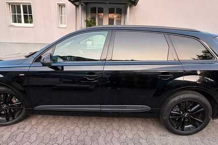 Audi Q7 236.000 km 25.000 &euro; Fulda 36043