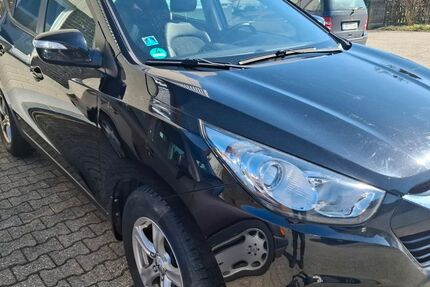 Hyundai ix35 99.790 km 7.750 &euro; Feldkirchen 94351