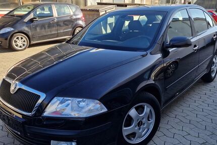 Skoda Octavia 340.000 km 900 &euro; Lahnstein 56112