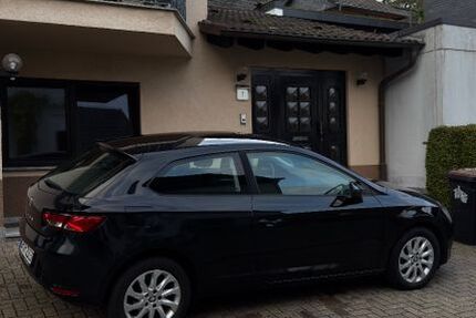 Seat Leon 216.000 km 5.990 € Hückeswagen 42499