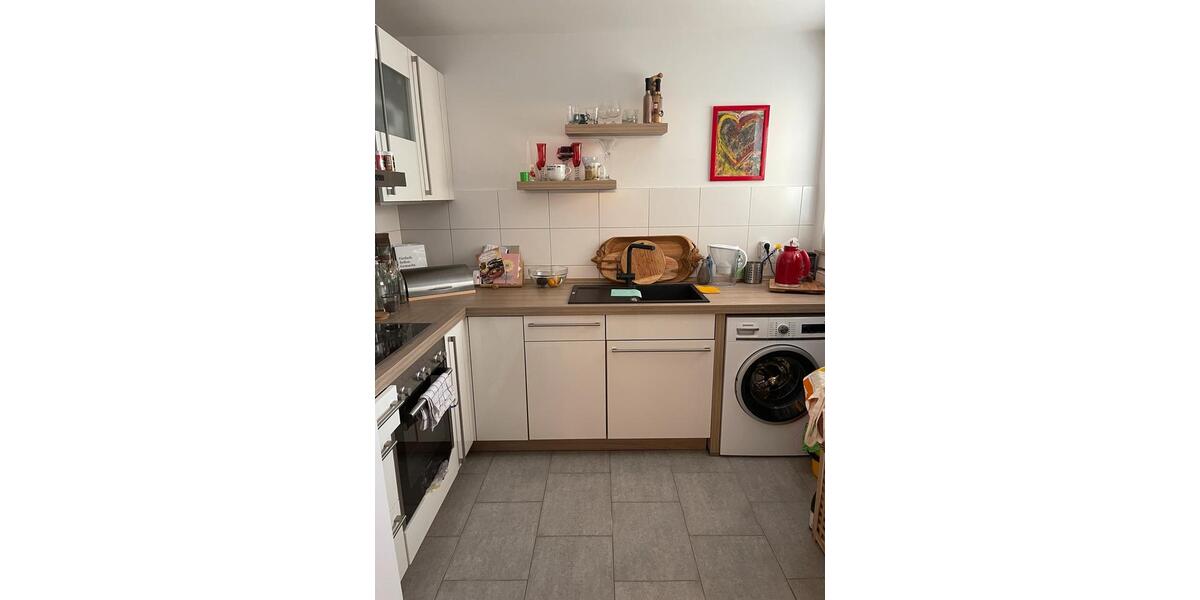 Etagenwohnung Würzburg Lindleinsmühle - 4 Zimmer, 96 m&sup2;, 1.345&euro; | Angebot:25319224