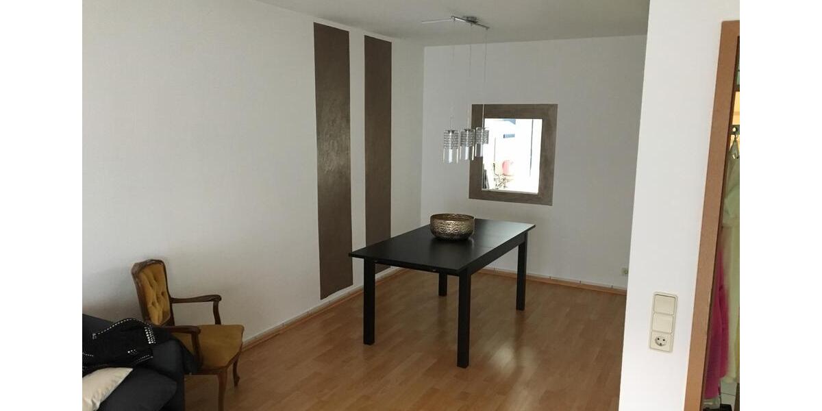 Etagenwohnung Lahr (Schwarzwald) - 2.5 Zimmer, 70 m&sup2;, 980&euro; | Angebot:26539031