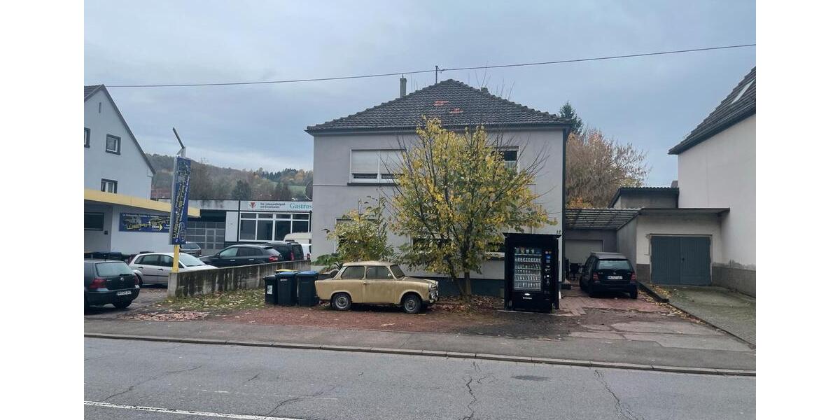 Einfamilienhaus Schiffweiler - 7 Zimmer, 170 m&sup2;, 289.000&euro; | Angebot:27300100
