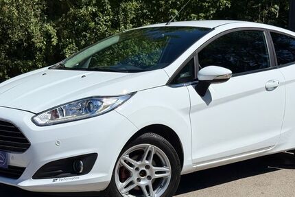 Ford Fiesta 142.700 km 5.480 &euro; Niedereschach 78078