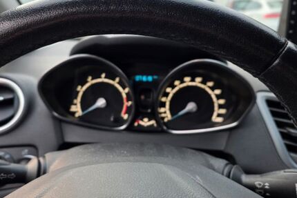 Ford Fiesta 71.619 km 6.400 &euro; Frankenthal 67227