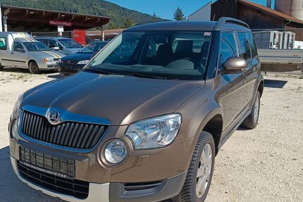 Skoda Yeti 65.000 km 8.200 € Sankt Georgen 83368