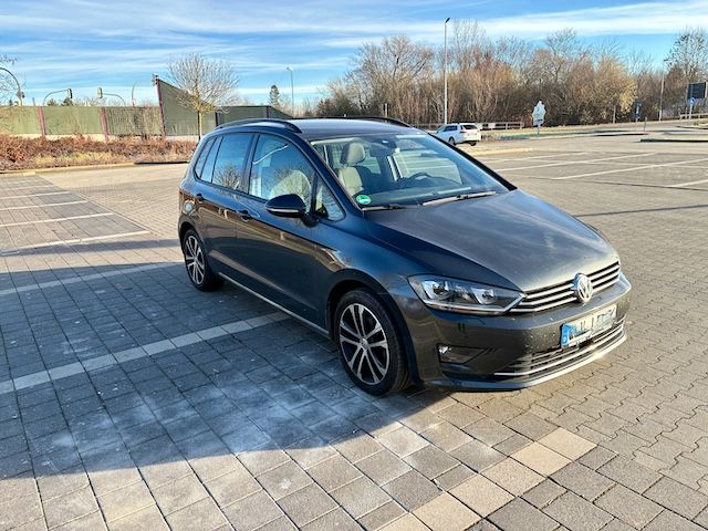 VW Golf Sportsvan 132.200 km 9.800 &euro; Egeln 39435