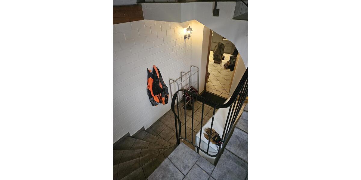 Erdgeschoßwohnung Bergisch Gladbach - 2.5 Zimmer, 80 m&sup2;, 1.050&euro; | Angebot:24868590