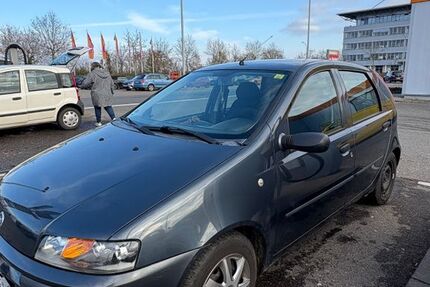Fiat Punto 199.900 km 850 &euro; Bad Bergzabern 76887