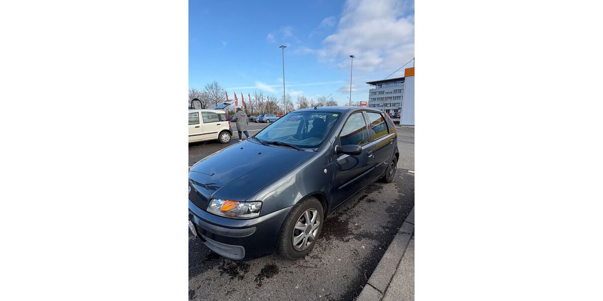 Fiat Punto 199.900 km 850 &euro; Bad Bergzabern 76887