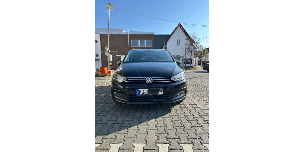 VW Touran 235.000 km 14.900 &euro; Bad Homburg 61350