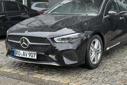 Mercedes-Benz CLA 180 Shooting Brake 8.000 km 34.400 € Bad Reichenhall 83435
