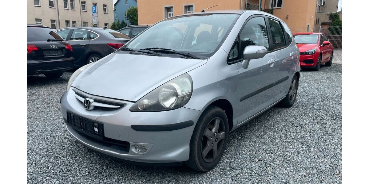 Honda Jazz 175.000 km 1.200 &euro; Chemnitz 09114
