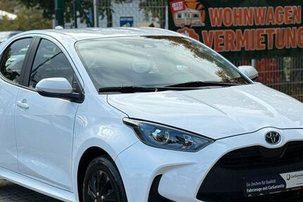 Toyota Yaris 71.069 km 16.190 € Wildau 15745