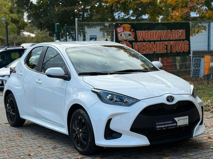 Toyota Yaris 71.069 km 16.190 € Wildau 15745