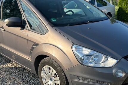 Ford S-Max 159.753 km 7.290 € Potsdam Mittelmark / Beelitz 14547