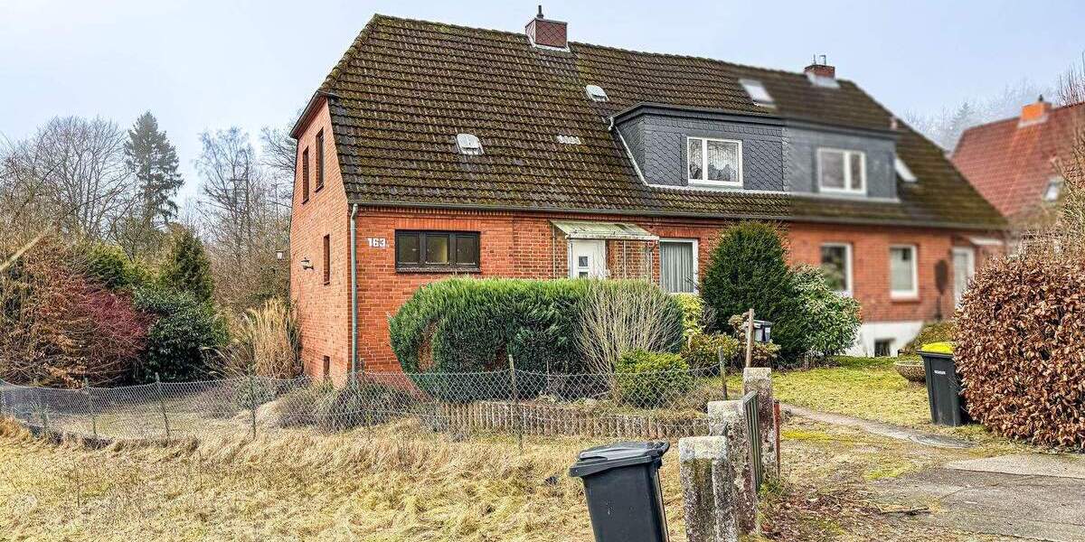 Doppelhaushälfte Kiel Elmschenhagen-Süd - 6 Zimmer, 140 m&sup2;, 310.000&euro; | Angebot:25371558