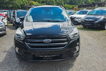 Ford Kuga 188.720 km 9.290 &euro; Braunschweig 38120