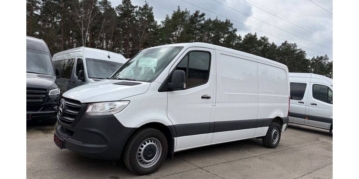 Mercedes-Benz Sprinter 106.228 km 21.999 &euro; Eberswalde 16227