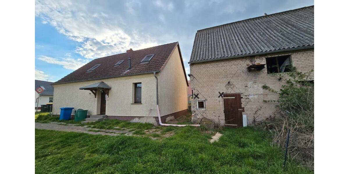 Einfamilienhaus Schönhausen (Elbe) - 5 Zimmer, 105 m&sup2;, 850&euro; | Angebot:26326534